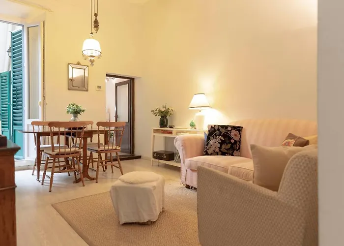 Capponi Deluxe Apartment